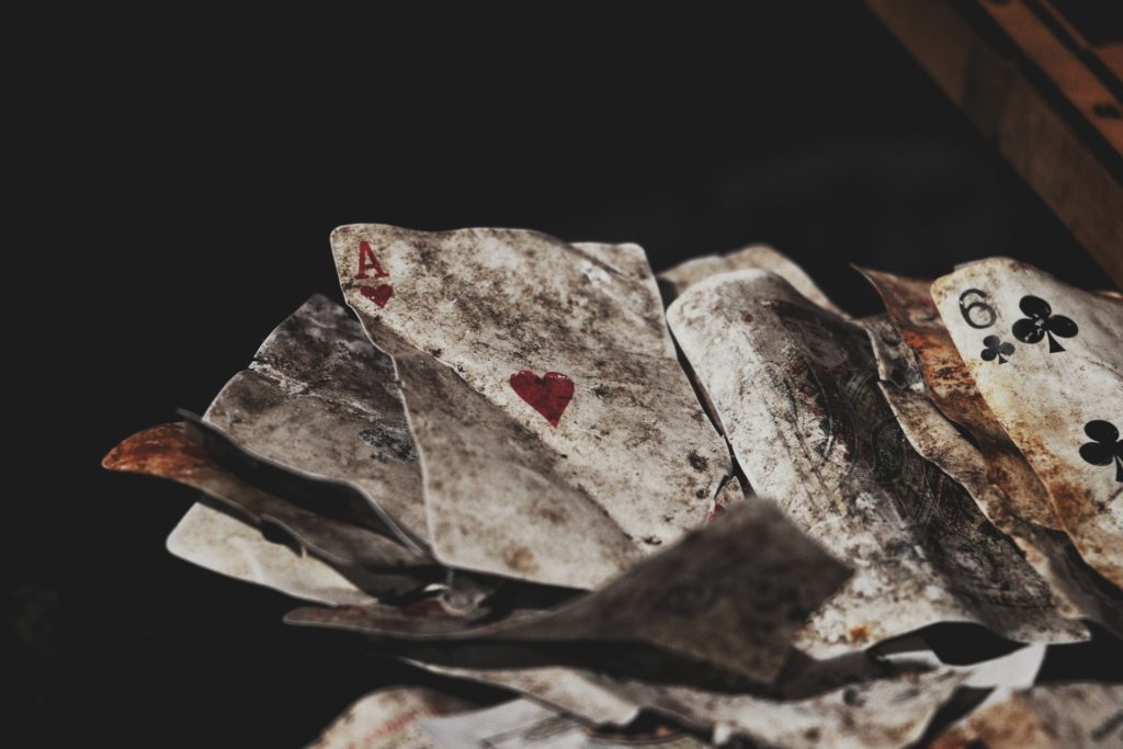 ACEs, traumatizing childhoods, Photo by Soroush Karimi on Unsplash